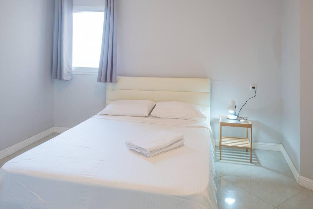 Royal Aparatment On The Sea , Blvd Nitza 34 Netánja Kültér fotó